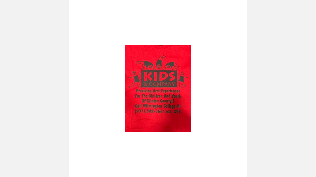 Red 2 Kids & Company Tshirt